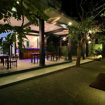 Sea Pink Residence Bentota Exterior foto